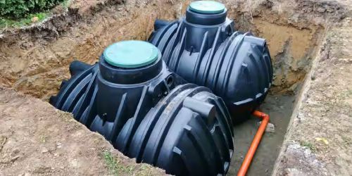 what is a baffle in a septic system