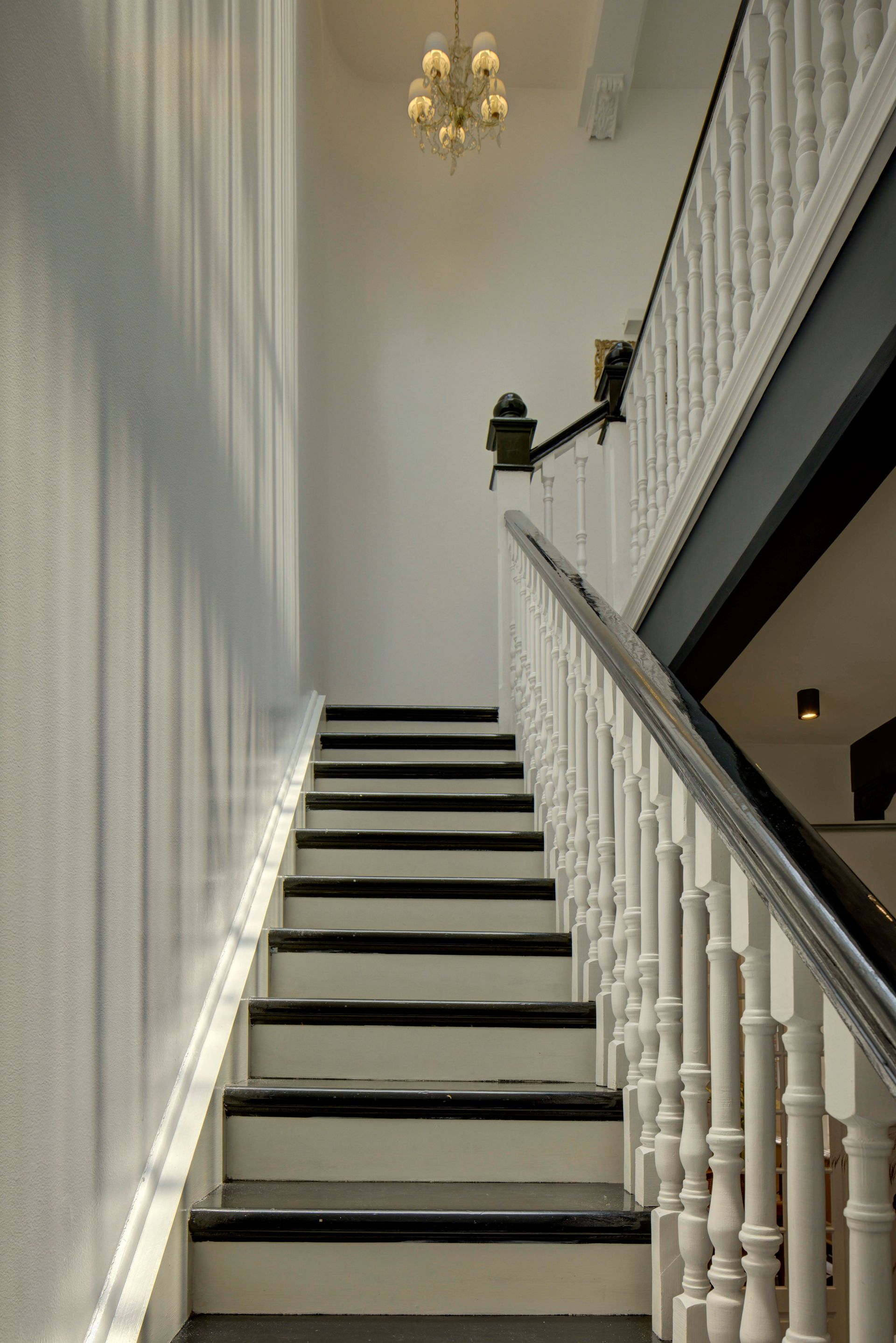 Roso Guest House | Staircase
