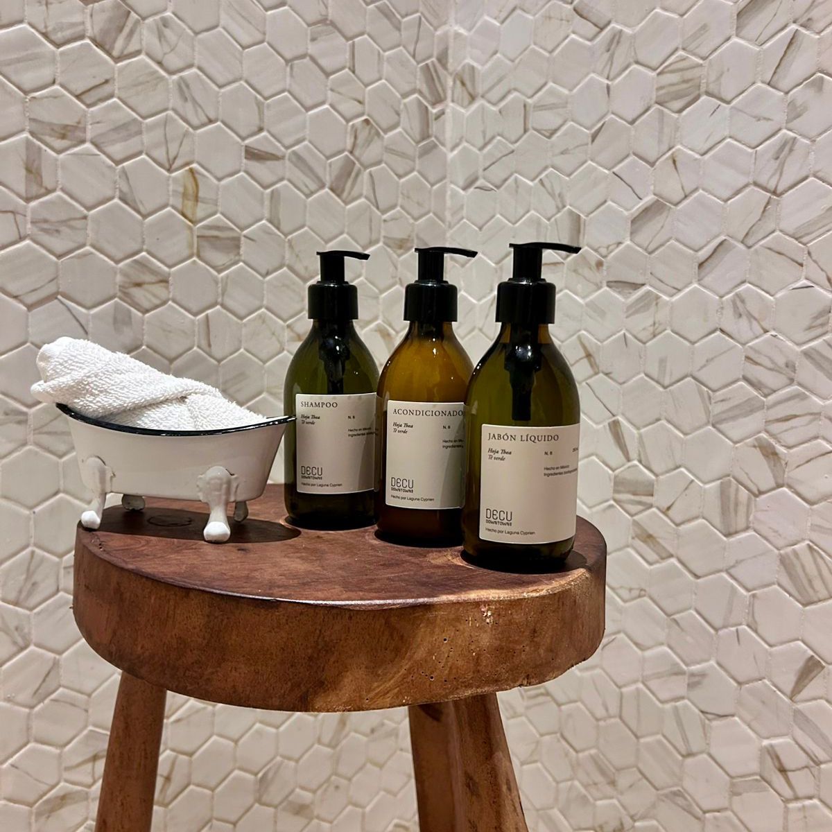 Decu Downtown Mid | Amenities