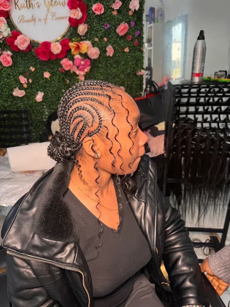 Cornrows Stitch Braiding in District Heights, MD