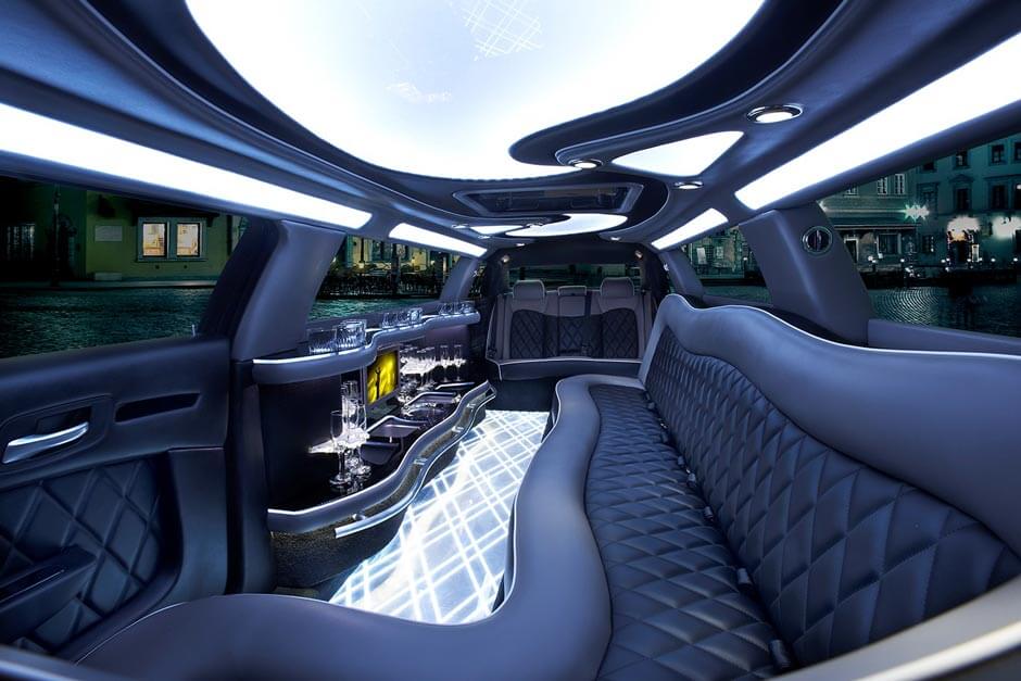 white limo service Los Angeles
