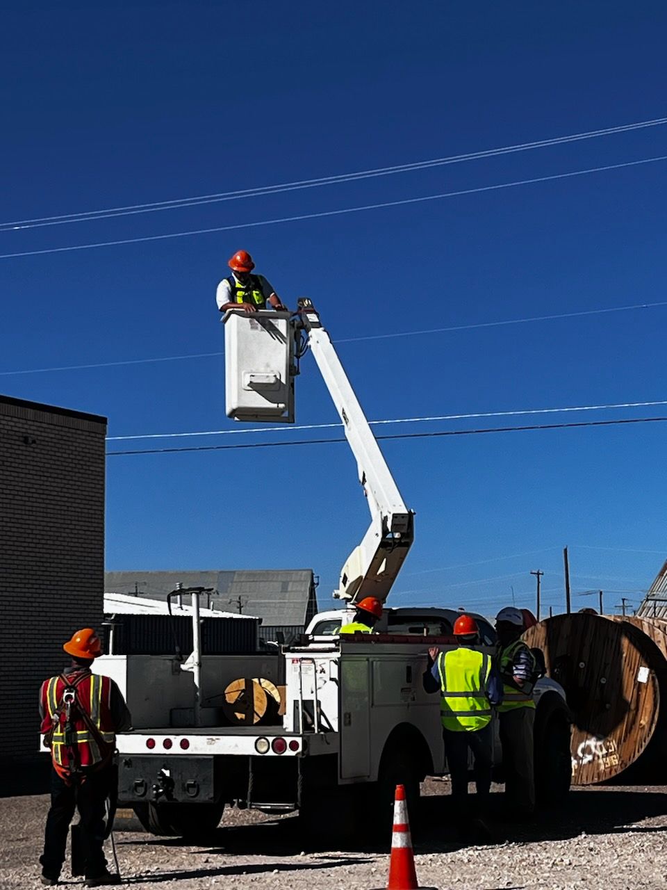 Bucket Truck Training 11