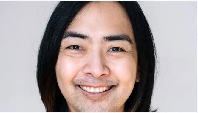 Michael Kim, Party Queen Psychics