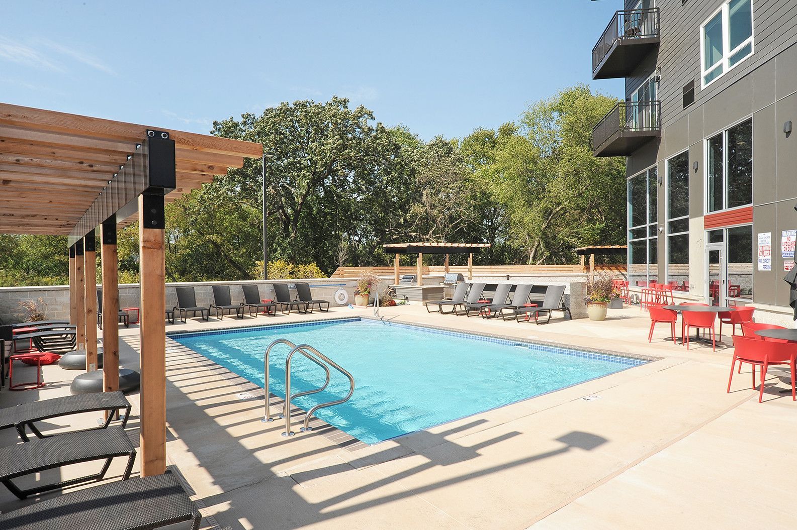 Luxurious Pool