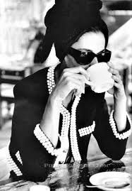 coco chanel occhiali icona di stile