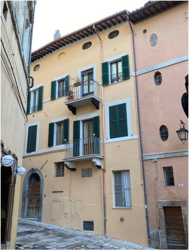 DEDOMO Srl, impresa edile a Spoleto per ristrutturazioni di qualità superiore.
