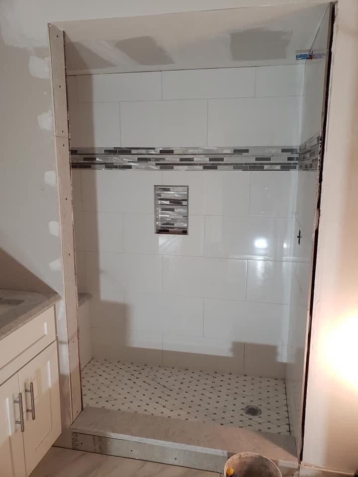 bathroom tile 