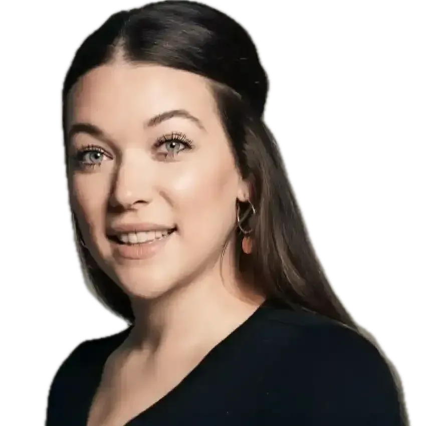 Paralegal Cari SImpson