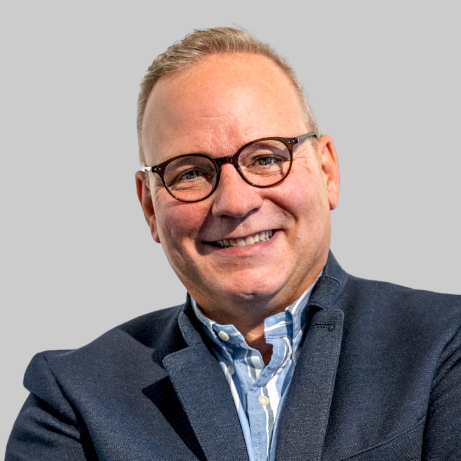 Lars Steinkuhl, Referent
