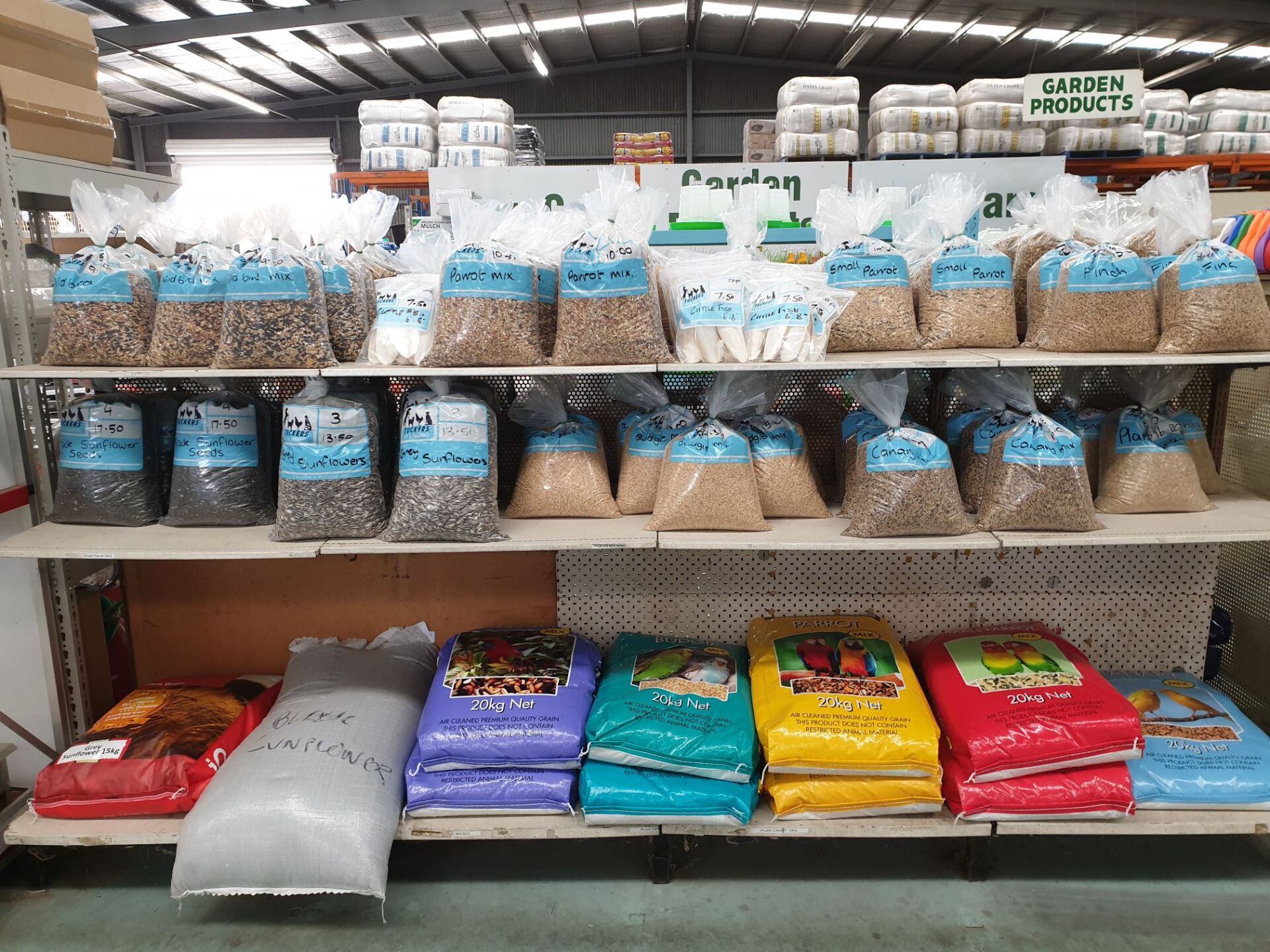 Pet Food and Supplies Geelong, VIC Geelong Farm Supplies