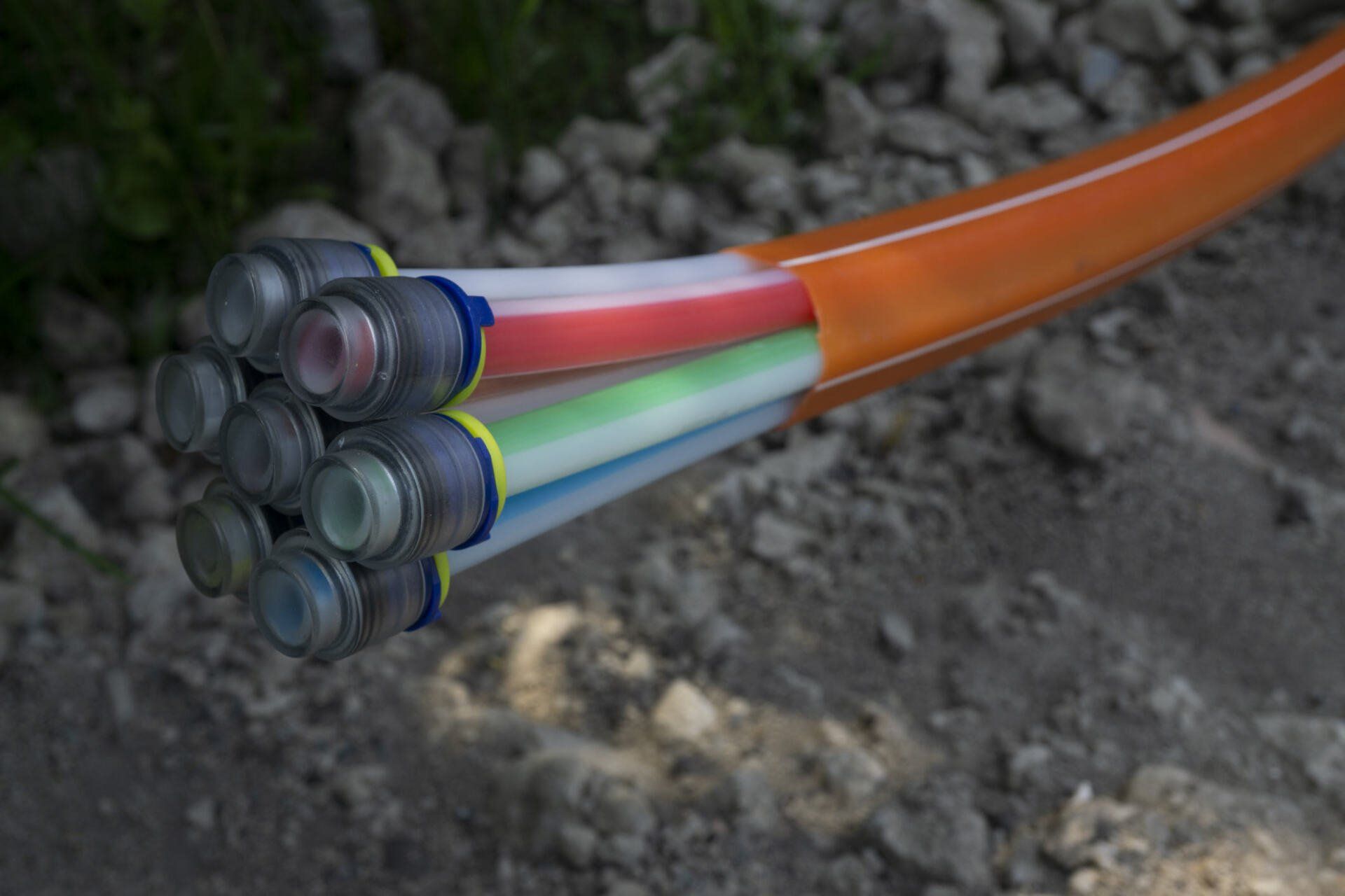 repairs to underground utility ducting