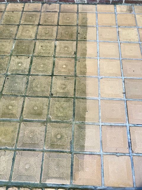 Bestrating en terras schoonmaken / reinigen