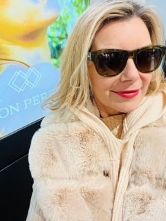 We offer prescription sunglasses with designer frames at extremely competitive prices
