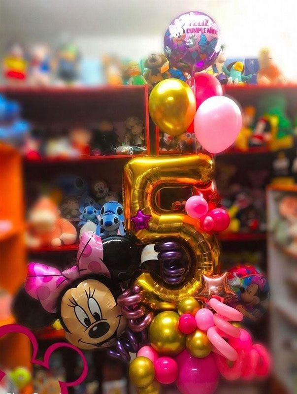 LA CASA DE MICKEY