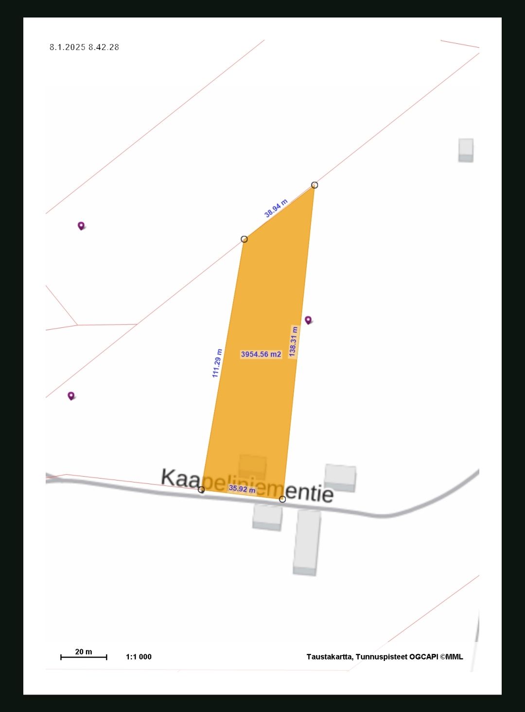 Kartta kiinteistöstä, jonka keskellä on keltainen kolmio.