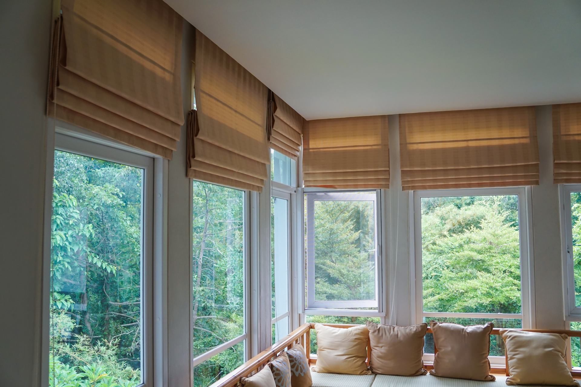 Window Decor - service