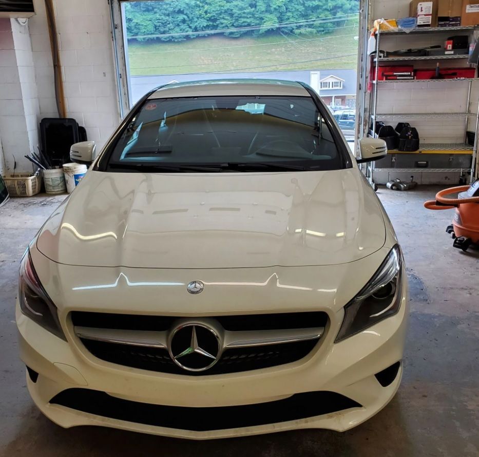 Mercedes Benz windshield replacement in Boone, NC & Mountain City, TN Mercedes Benz windshield replacement in Boone, NC & Mountain City, TN