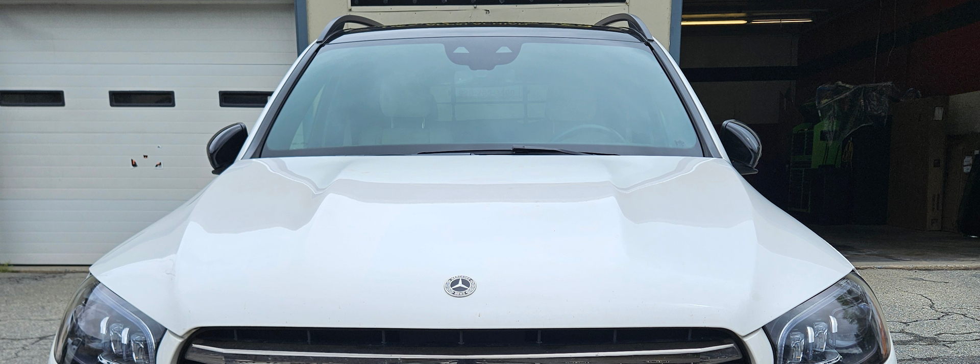 Luxury vehicle auto glass repair near Boone, NC