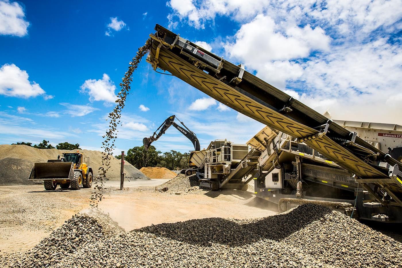 Rock Crusher Conveyor — Barlow's Earthmoving in Coorooman, QLD
