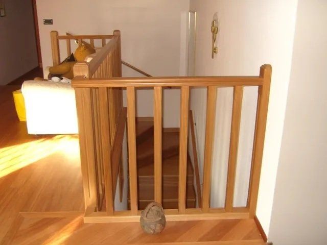 Arredi artigianali in legno