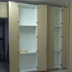 Realizzazione mobile per ufficio in MDF per ufficio aperto- vista in laboratorio