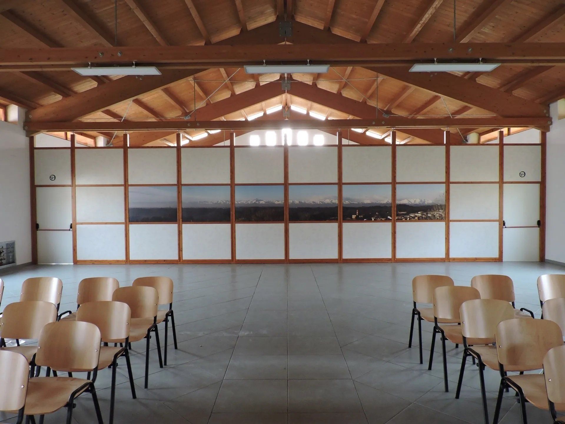 Arredi artigianali in legno