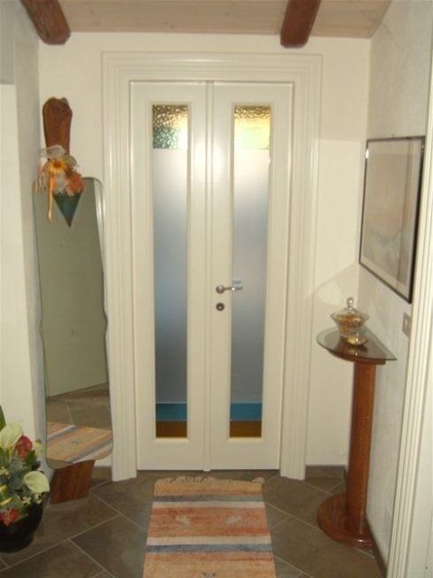 Arredi artigianali in legno
