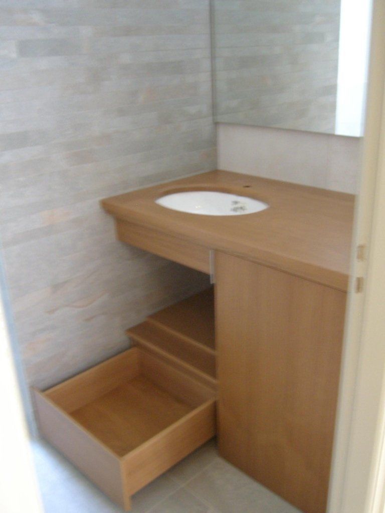 Arredi artigianali in legno