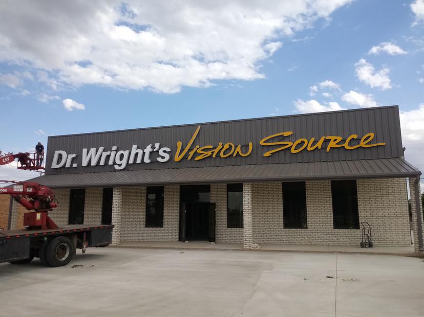 Doctor Outdoor Sign - Lubbock, TX - Delta Signs