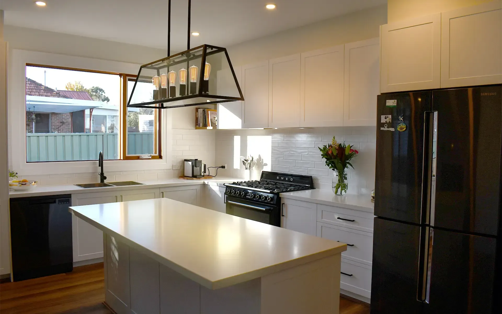 Creative Cabinetry was asked to complete a kitchen renovation in Ballarat North. We combined smart design with striking visual elements to create a kitchen space that’s both beautiful and highly functional. 