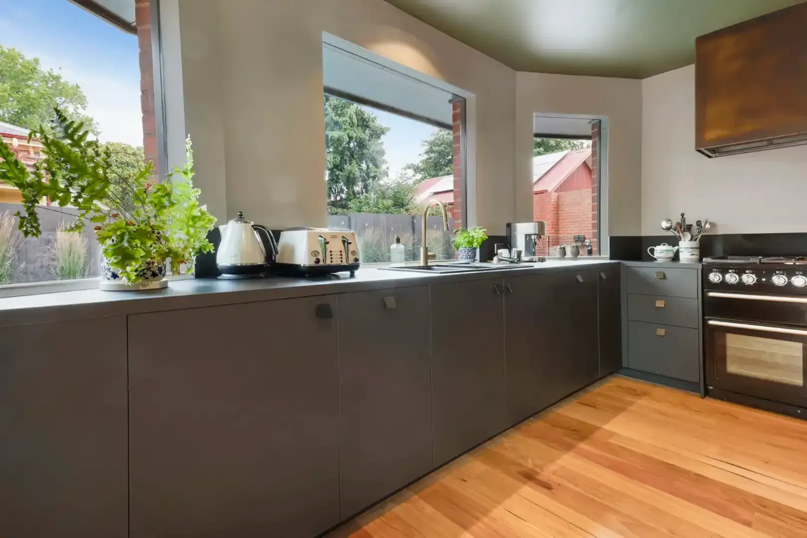 Custom residential kitchen cabinets by Creative Cabinetry, Ballarat