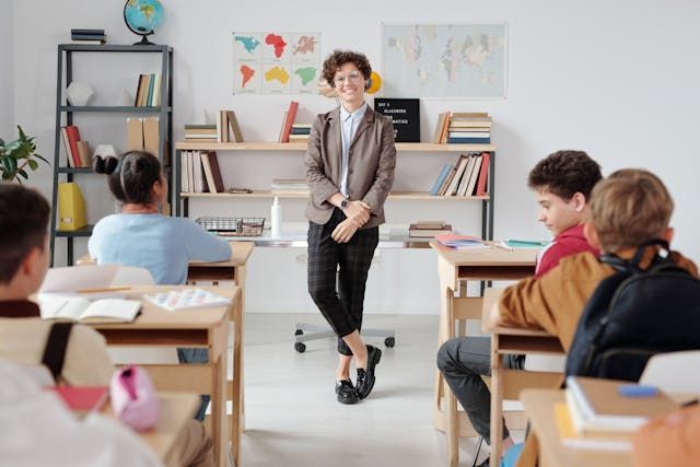 a teacher teaching a class