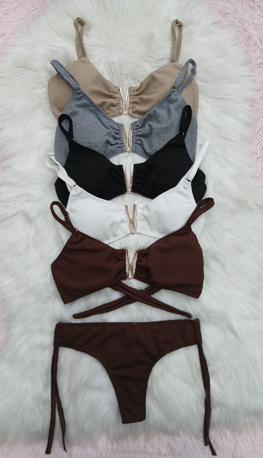 Bikini Top de Bruselas con avío V