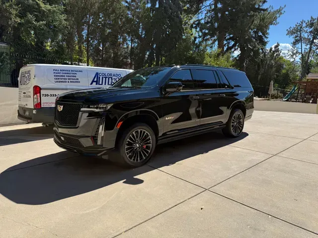 Escalade V Cherry Hills Village
