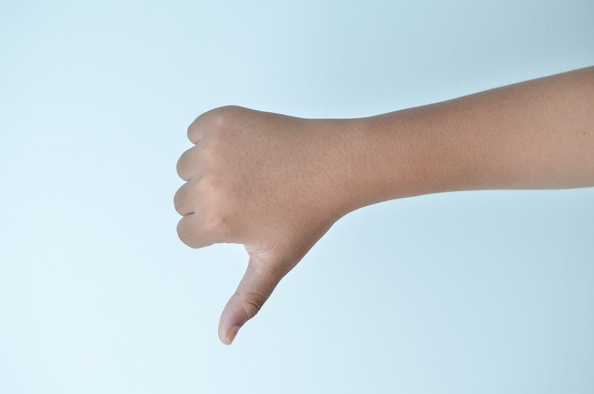 thumb down
