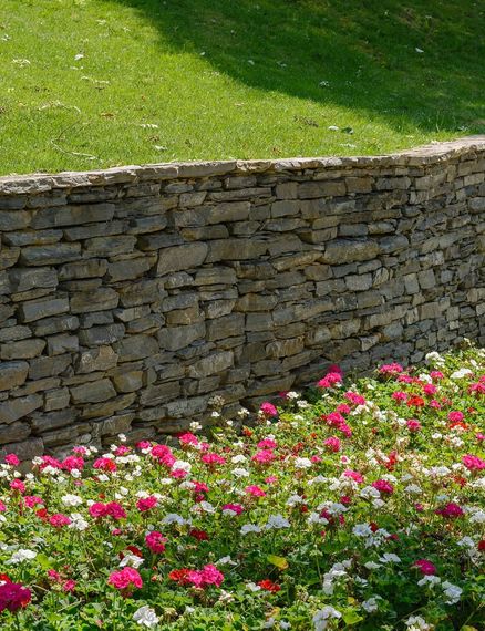 Retaining Walls | Ruggia Landscape & Construction Retaining Walls | Ruggia Landscape & Construction