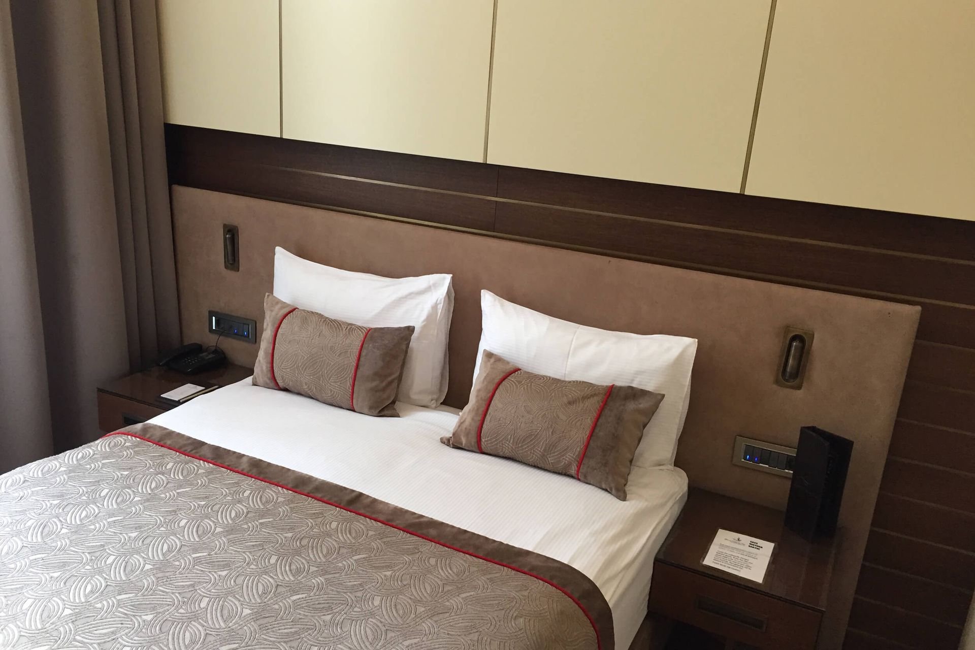 Grand Hotel de Pera, Triple Room