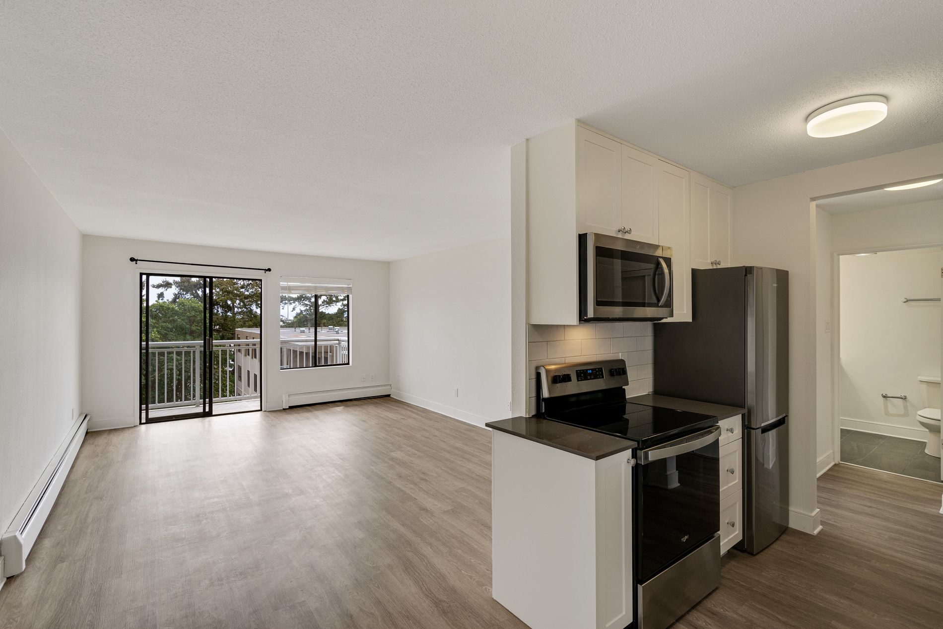 Picture of Seaside Place Apartments - Gallery