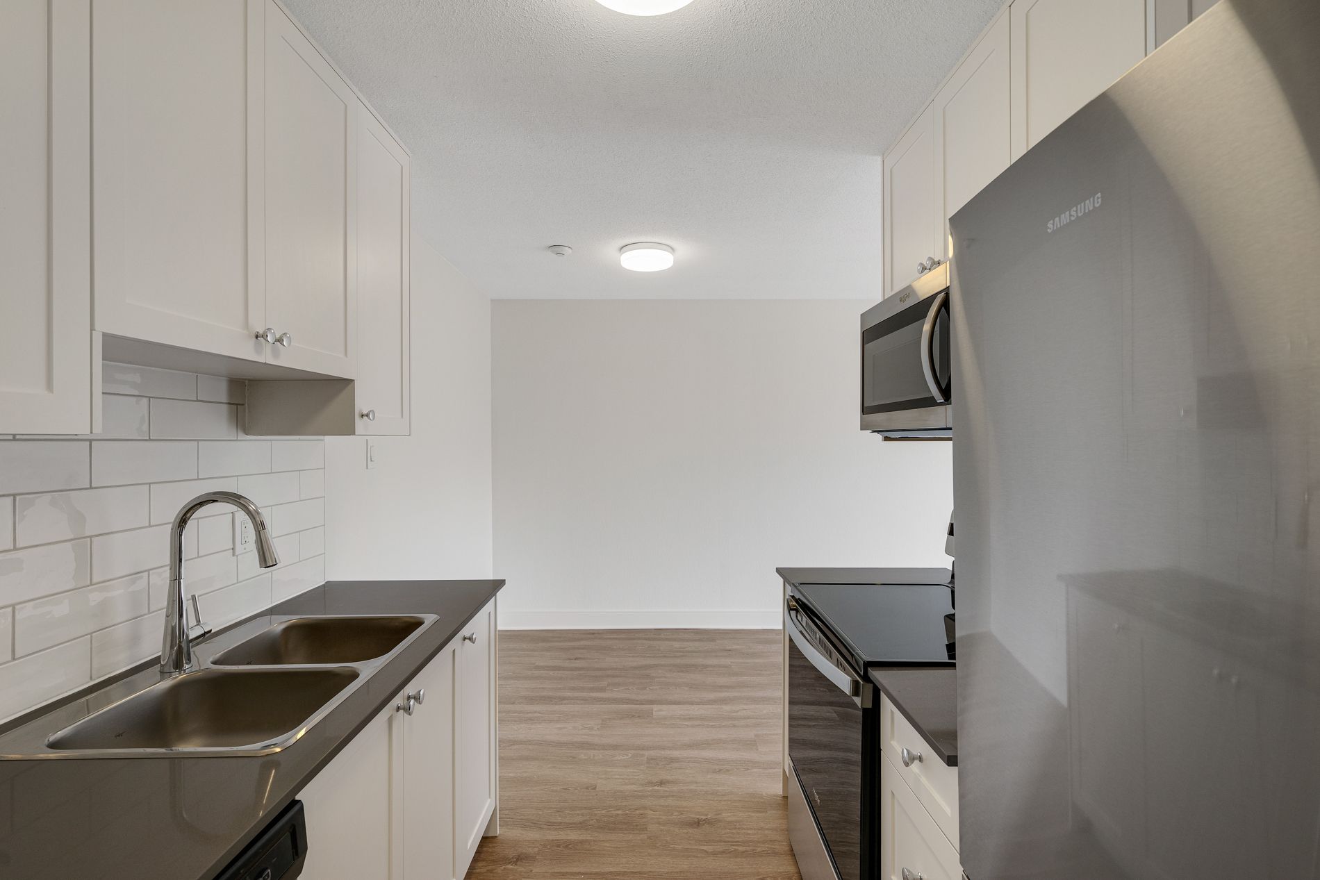 Seaside Place Apartments - Gallery
