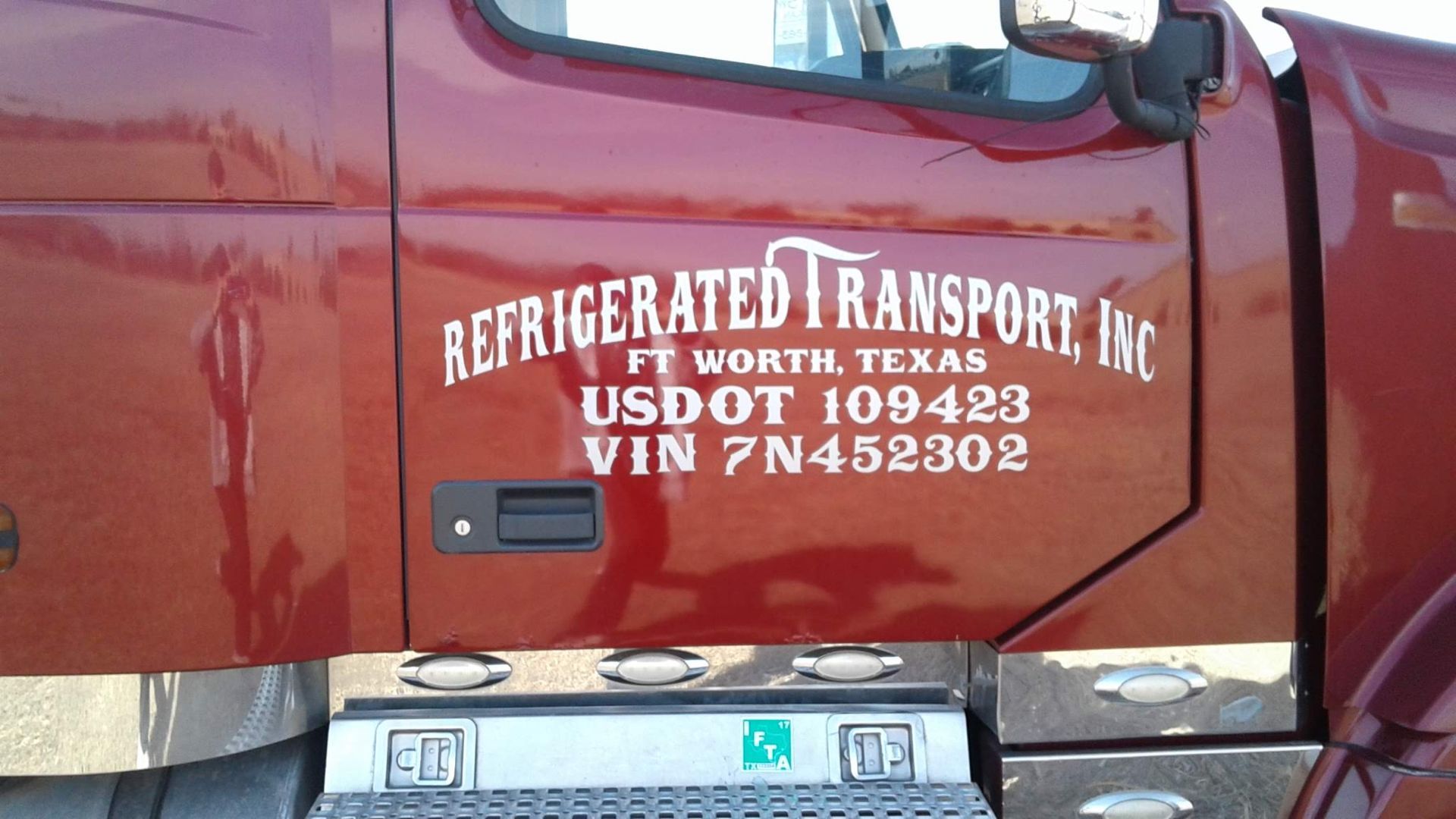 Sign Shop of Burleson custom fleet vehicle graphics in Burleson TX
