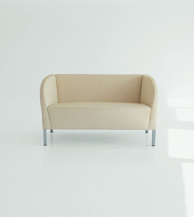 handcrafted sofa production
