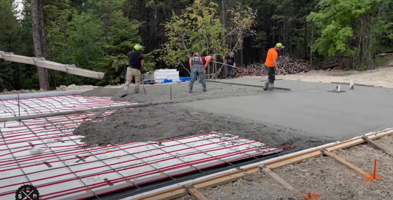 Garage foundation pour