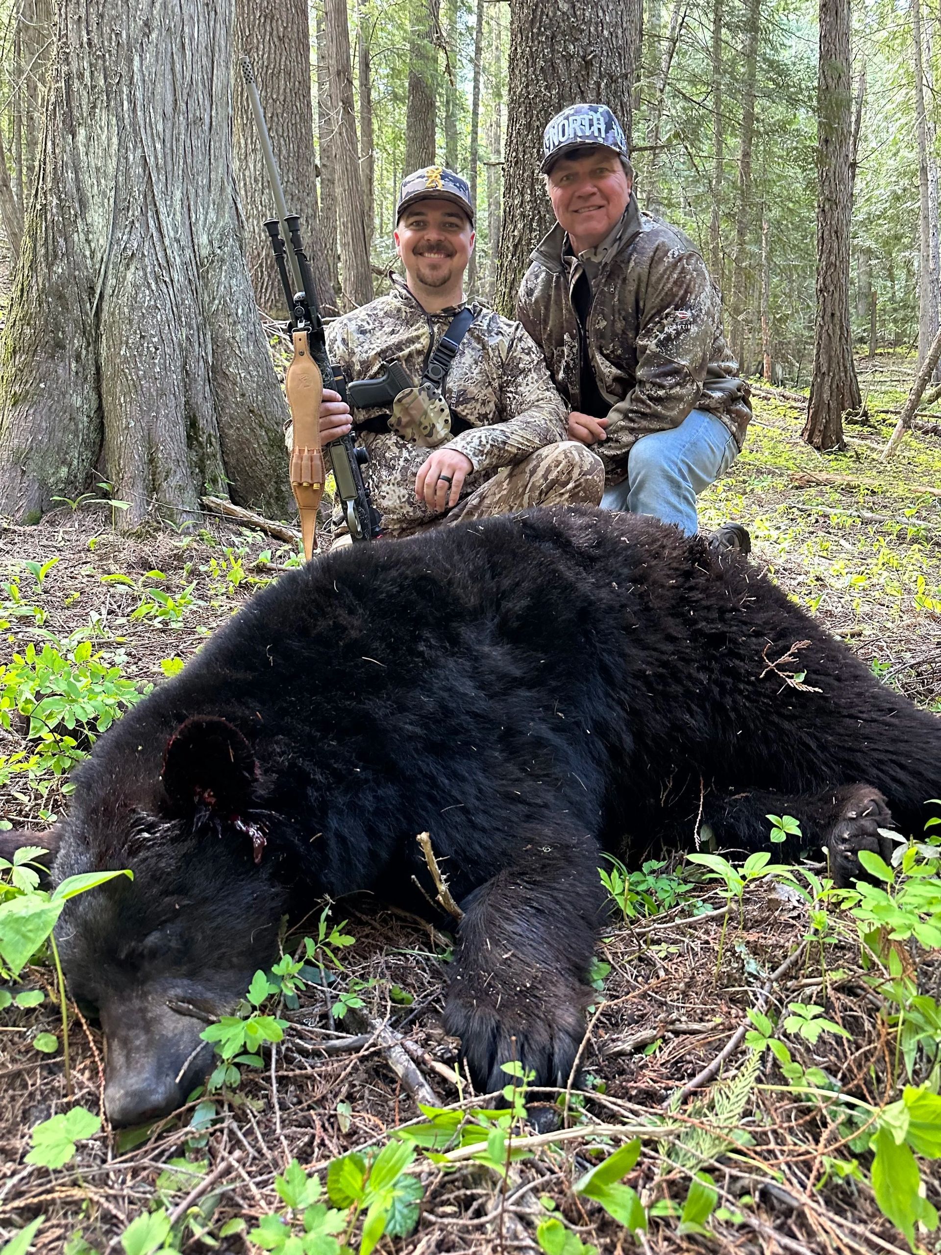 Idaho Whitetail Guides Bear Hunts