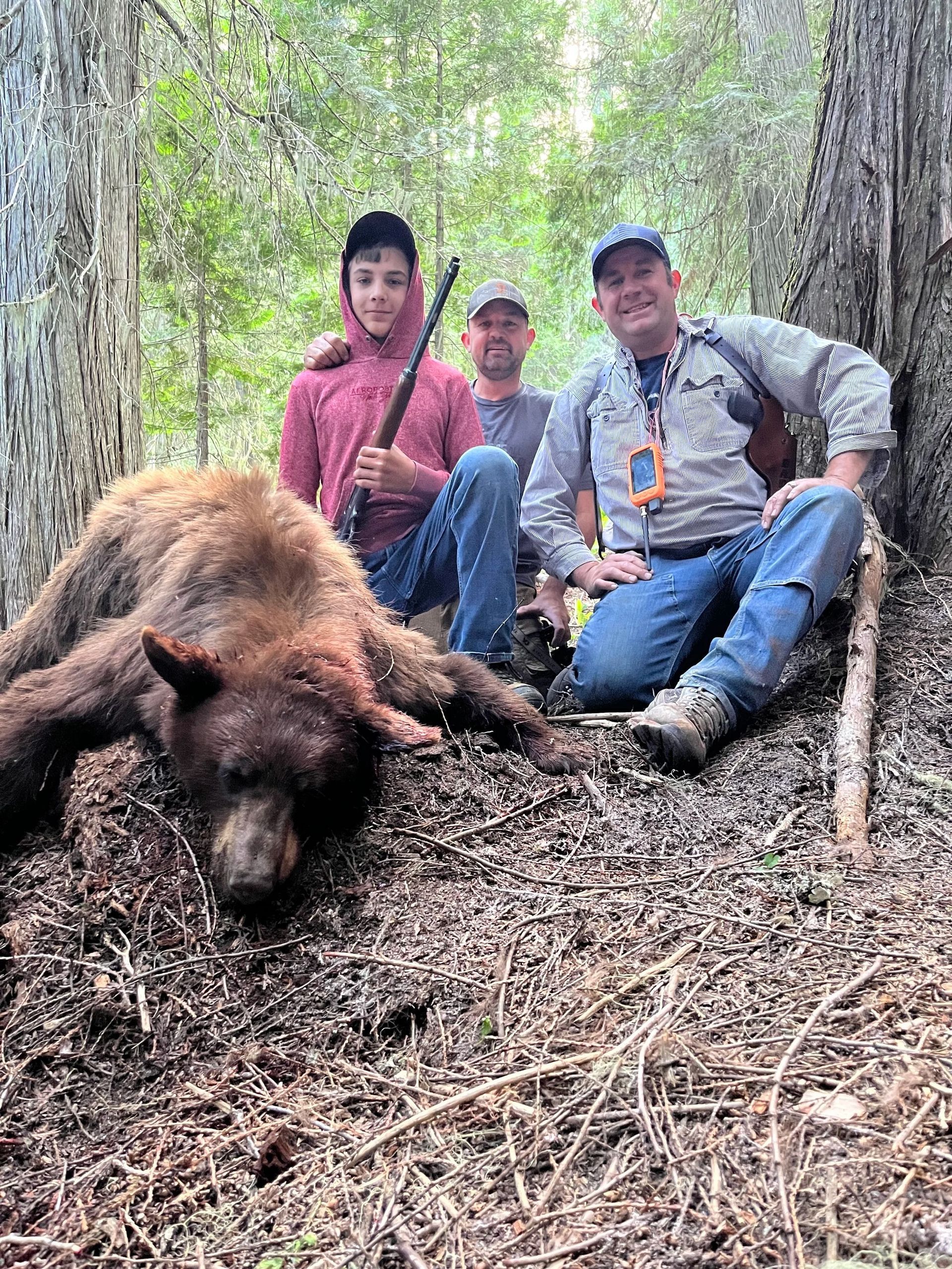 Idaho Whitetail Guides Bear Hunts