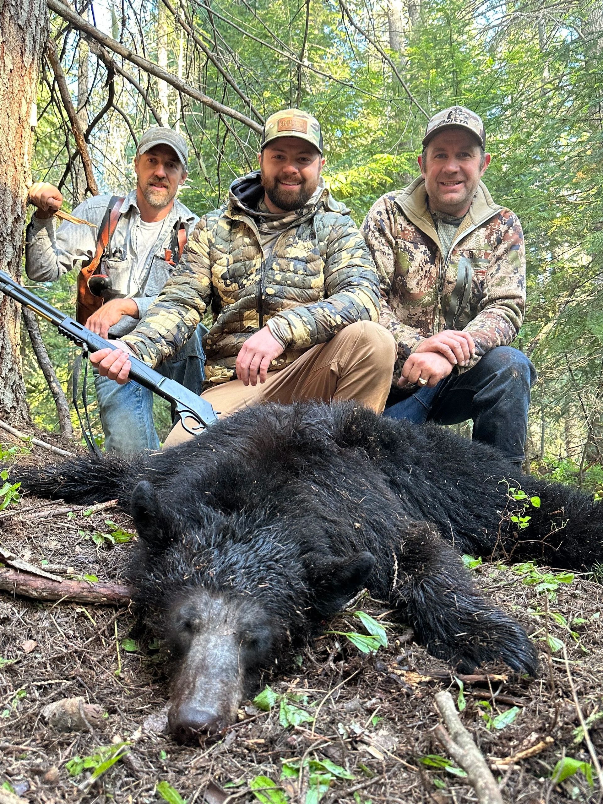 Idaho Whitetail Guides Bear Hunts