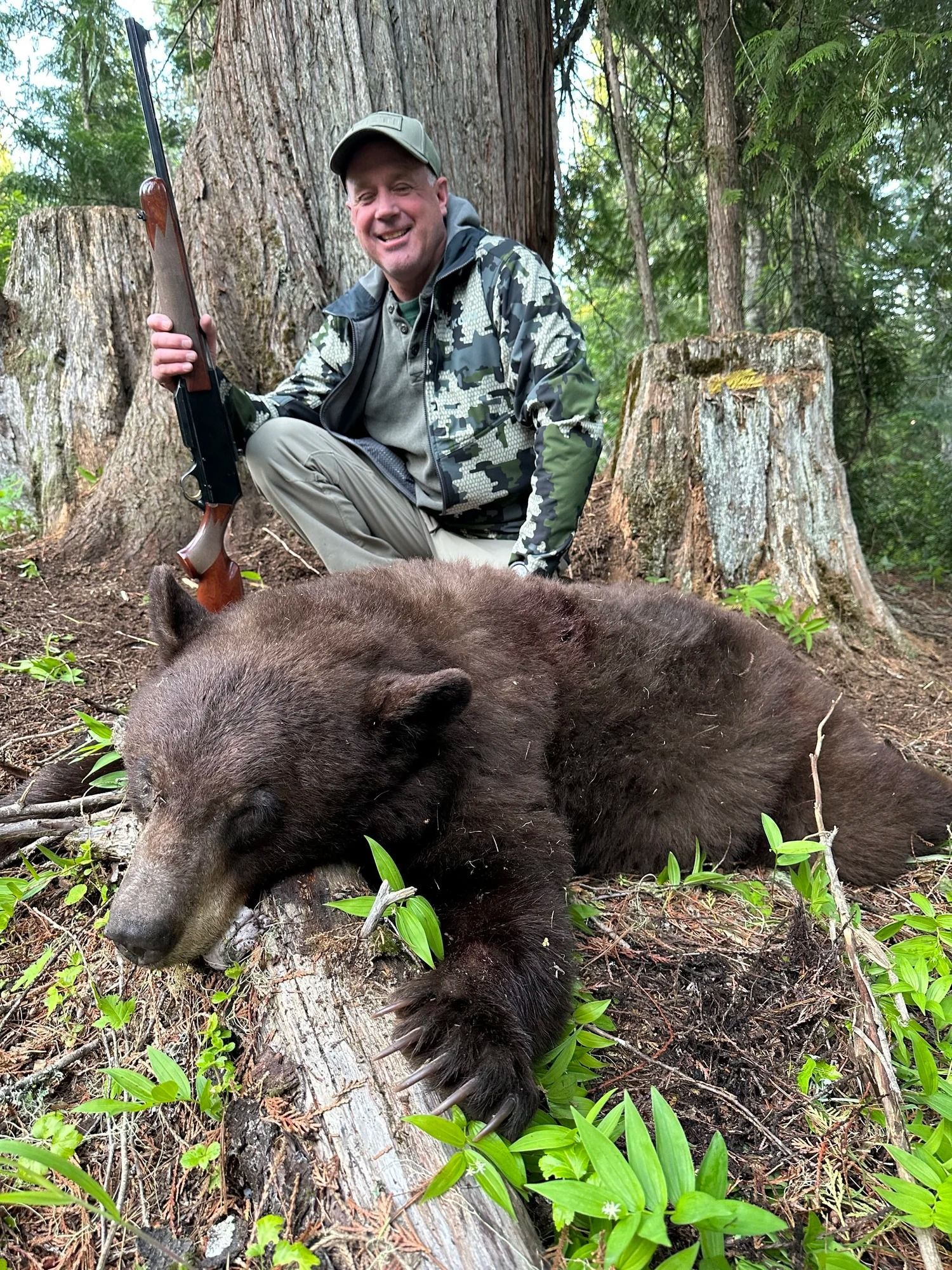 Idaho Whitetail Guides Bear Hunts