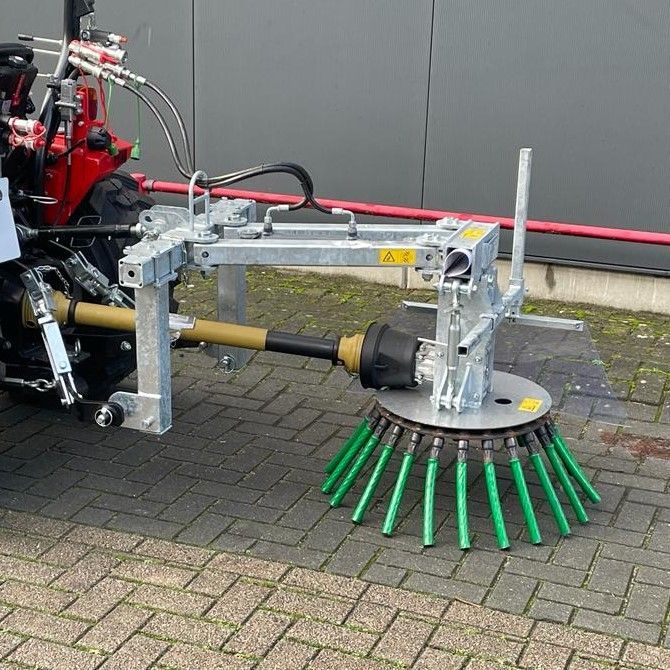Onkruidborstel tractor