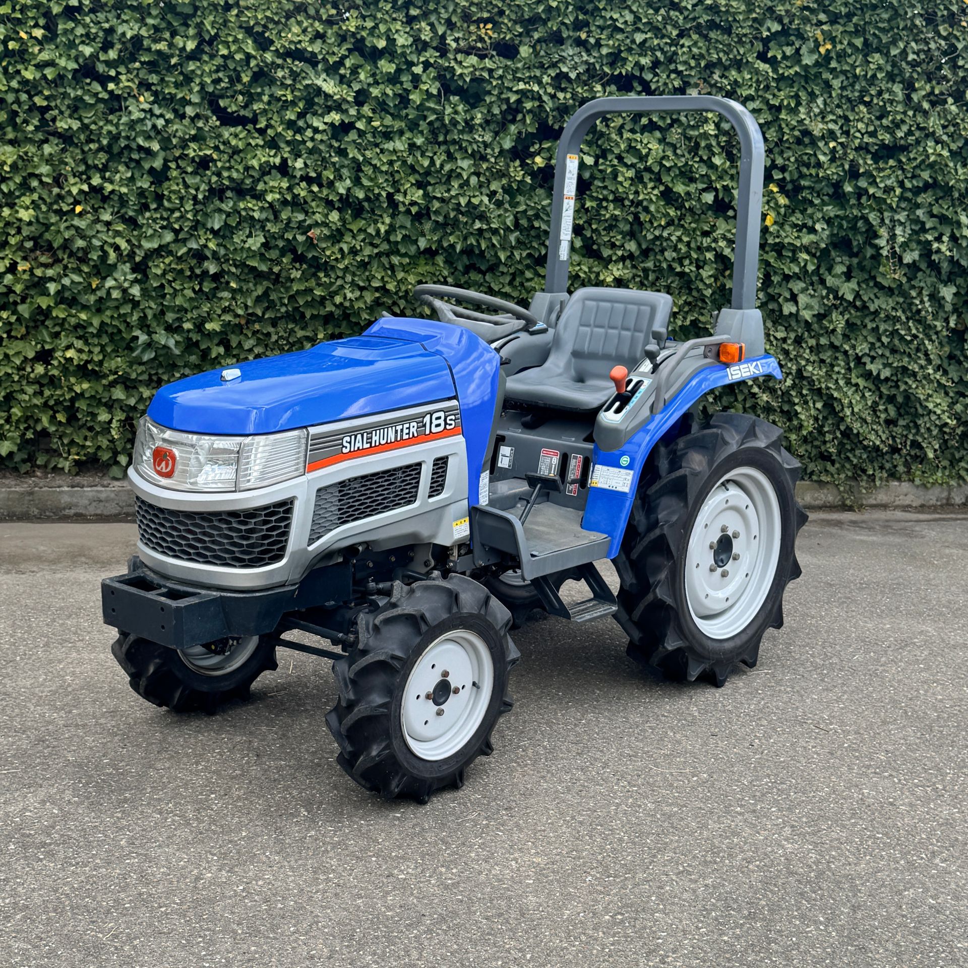 Iseki tractor