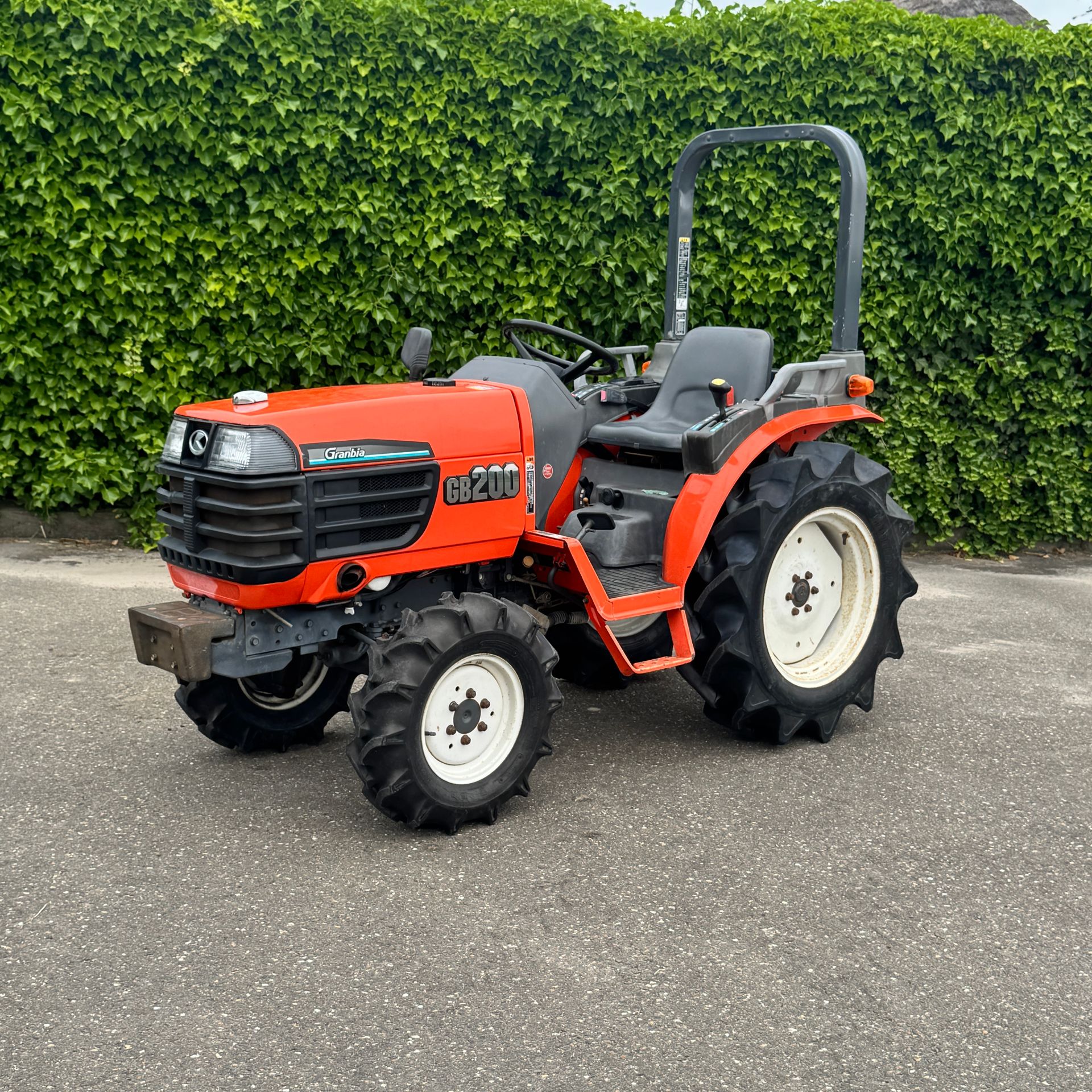 kubota tractor