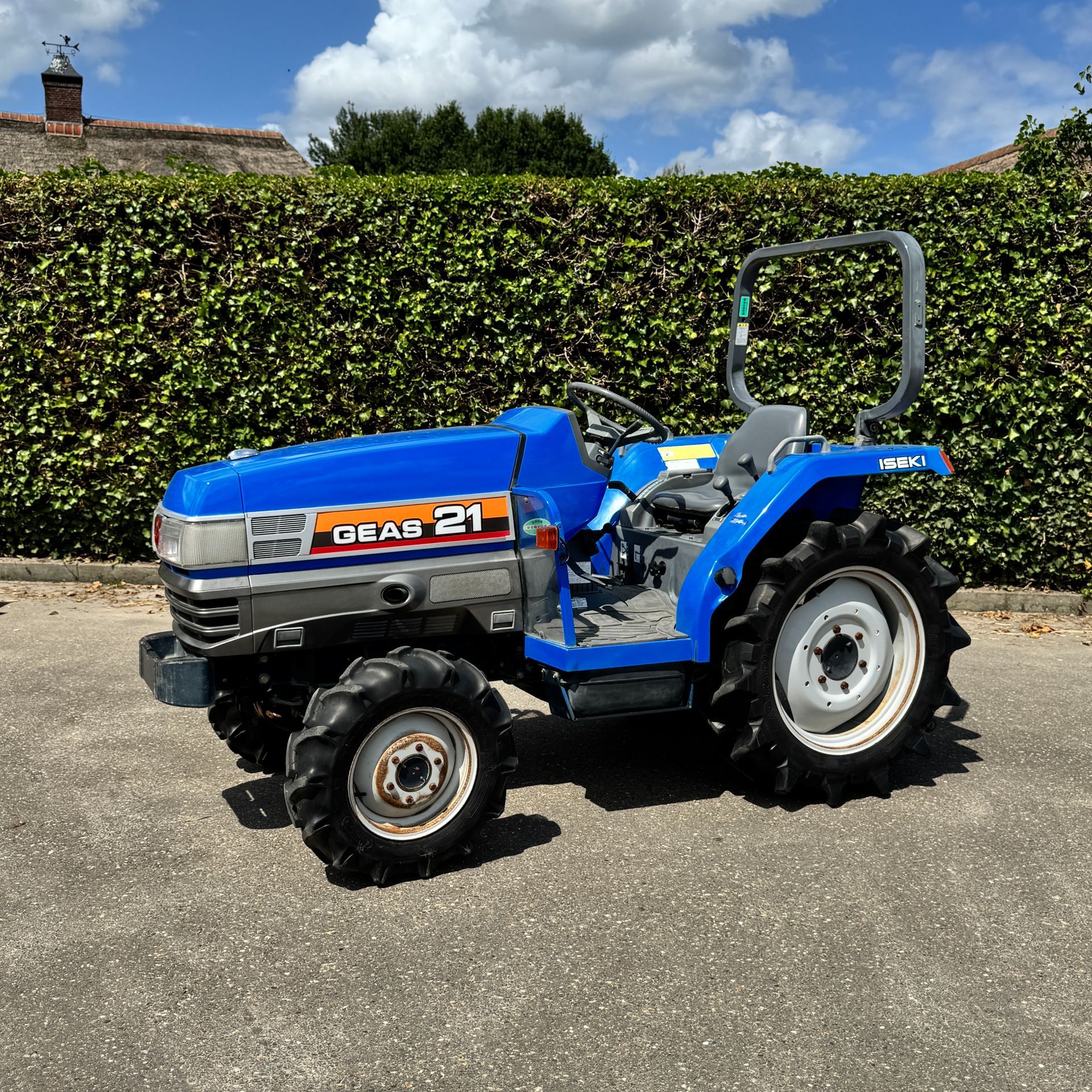 iseki tractor